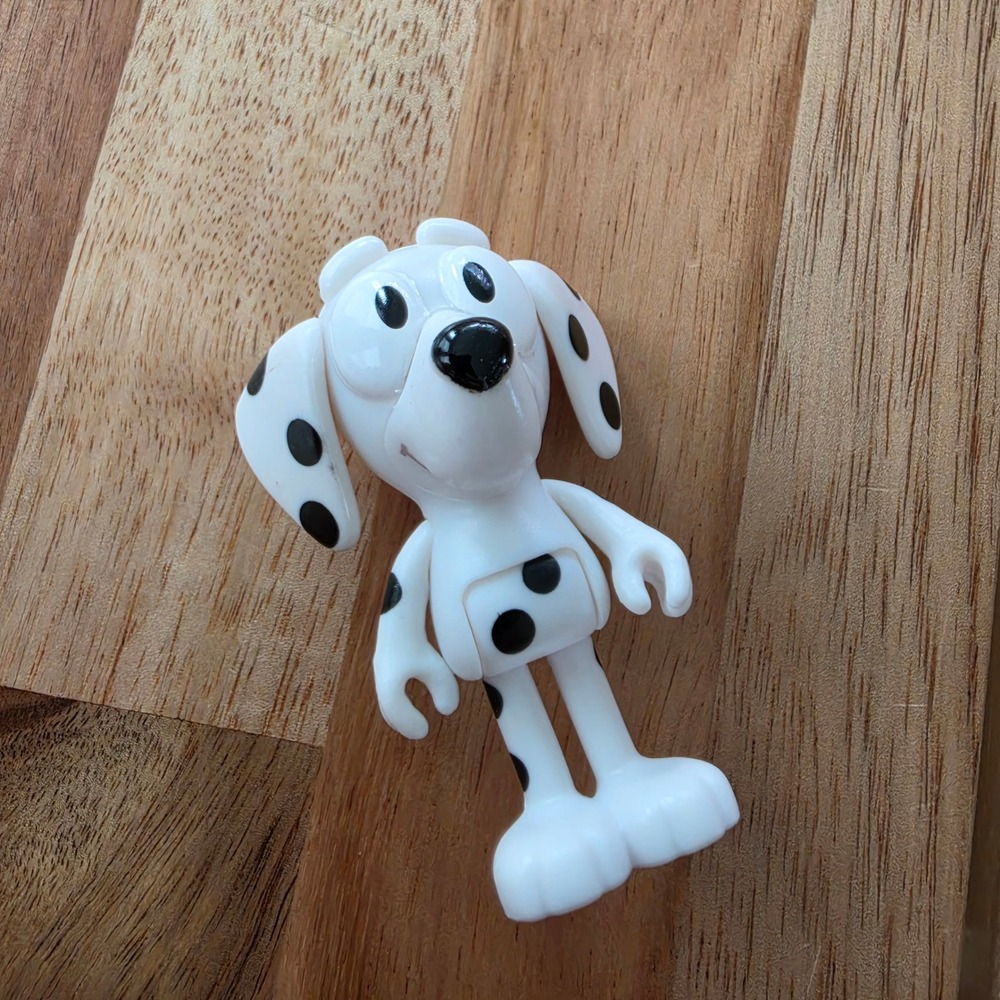 Moose Toys Bluey Lucky Dalmatian Friend Action Figure 2.5 inch